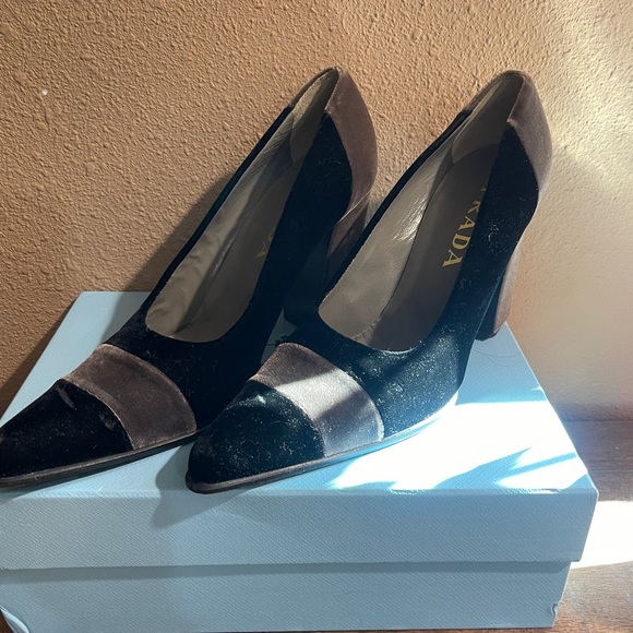 Prada Women's Black and Brown Heels - Picture 1 of 3